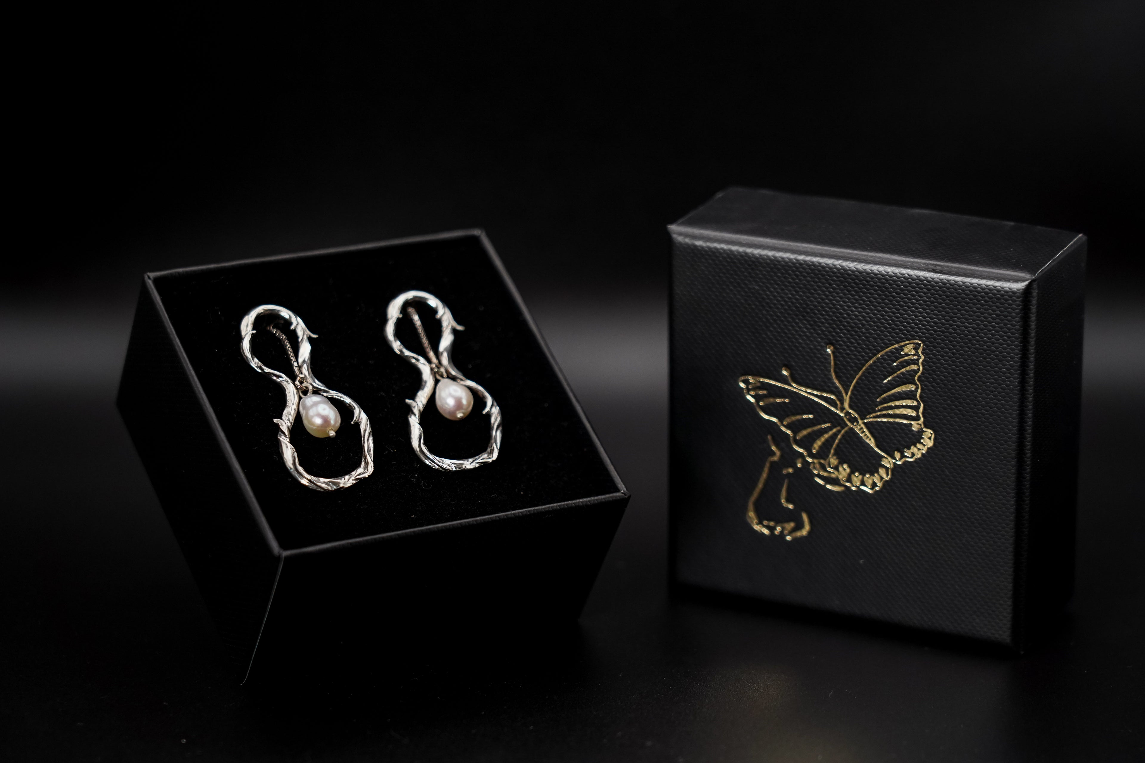 Rovi Earring